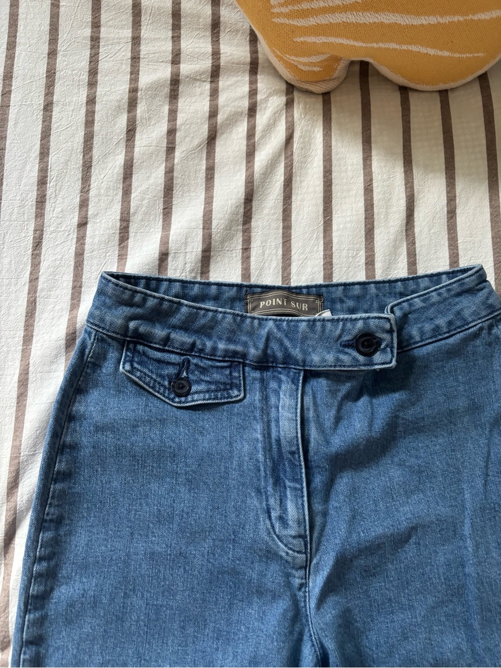 Relaxed Wide-Leg Women's Jeans in Medium Blue